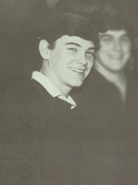 Billy Crudup 1985 Grandparents' Day yearbook candid