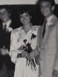 Debra Messing 1986 Homecoming