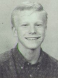 Matt Czuchry 1993 sophomore yearbook portrait (Classmates.com)